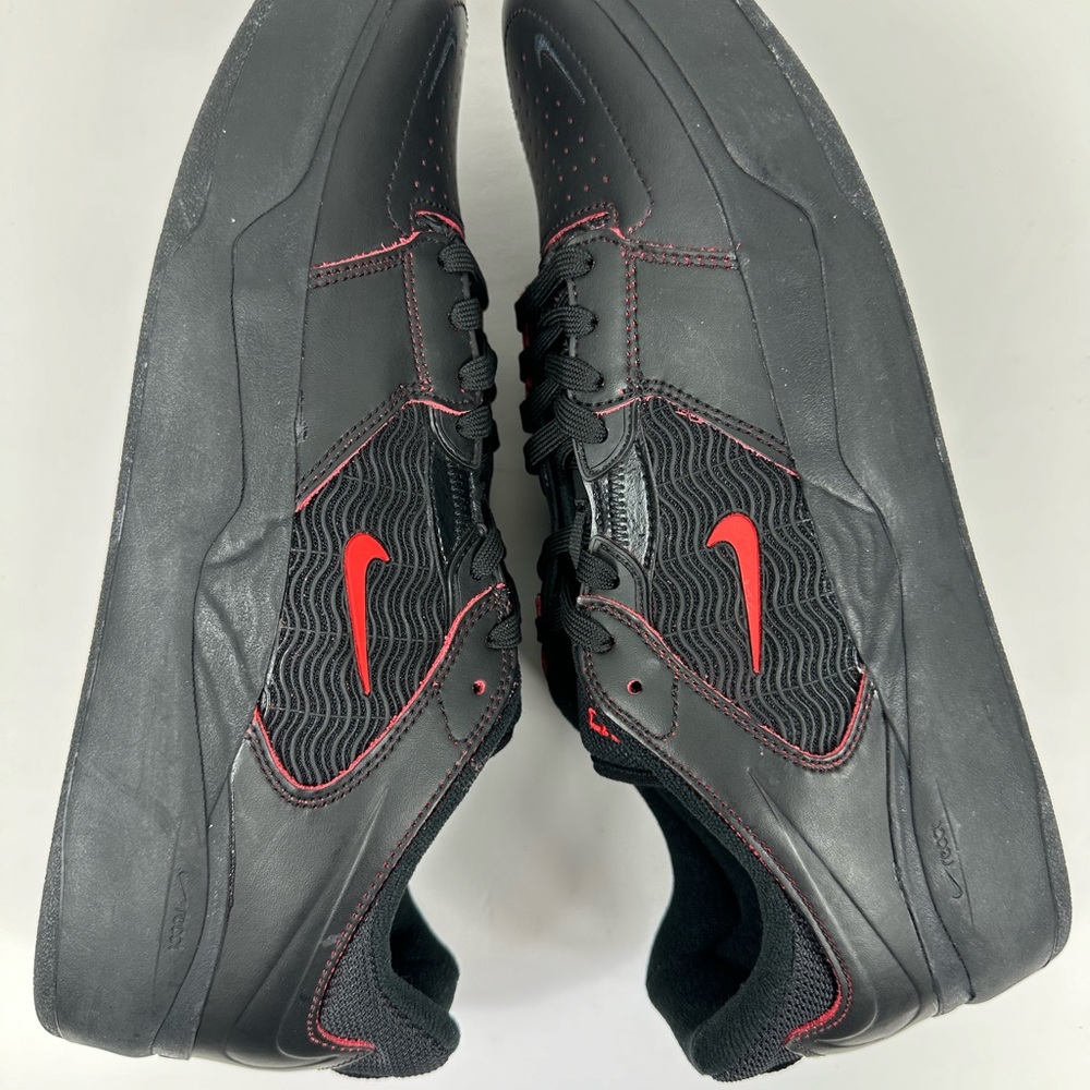Men's Nike SB Ishod Wair Skate Skateboard Shoes Black/Red DV5473-001 - Size 11 - Picture 6 of 9
